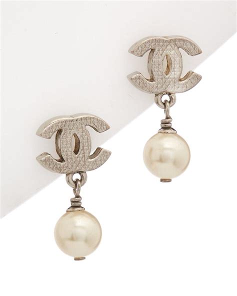 chanel pearl tag earrings|Chanel earrings official website.